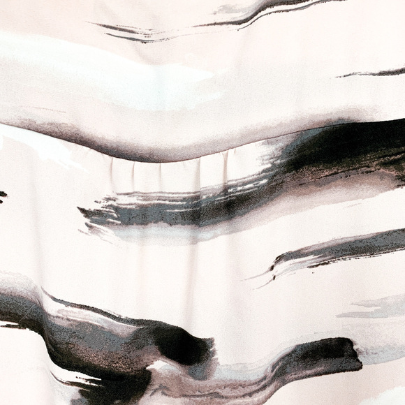 Willow & Thread Sleeveless Light Semi-Sheer Pink & Black Blouse - Picture 8 of 8